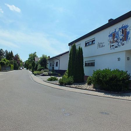 Gaestehaus Mueller Bad Schönborn Esterno foto